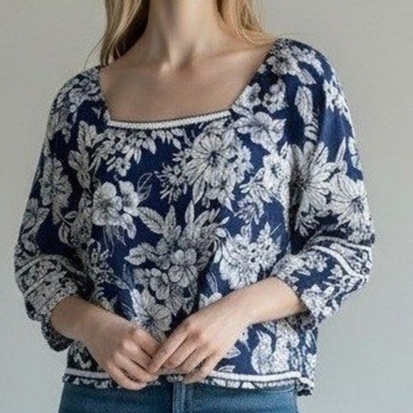 C&C California Tops - C&C California Blouse Women XL Blue White Floral Linen Vacation Cruise Resort